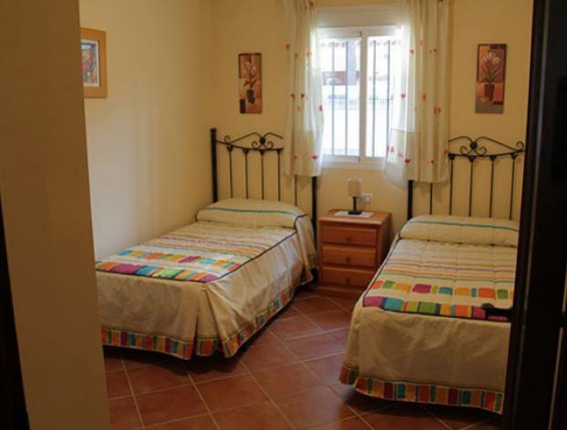 Chalet con piscina zona Novo Sancti Petri